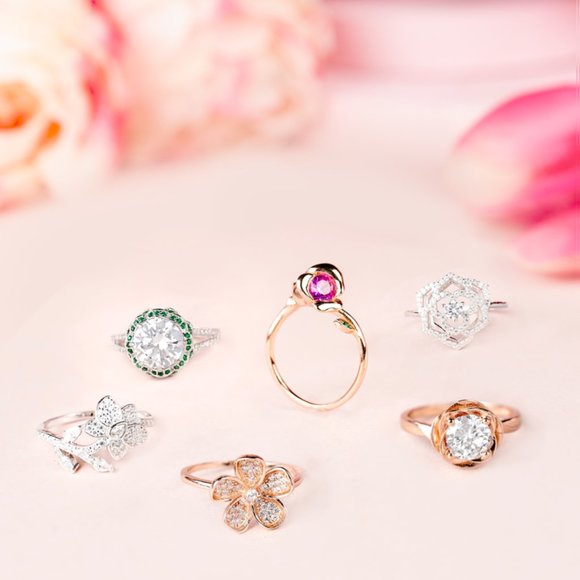 Rose Gold Daisy Flower Gemstone ring, 925 Sterling Silver - Picture 4 of 5